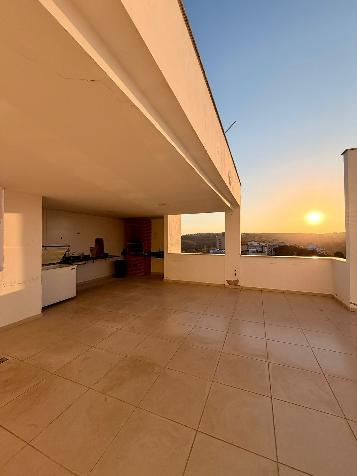 APARTAMENTO BAIRRO RIVIERA