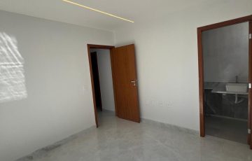 83836743-fc98-45be-983b-2fbf254bd26b