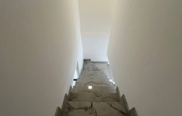 photo_5053553607214566313_y