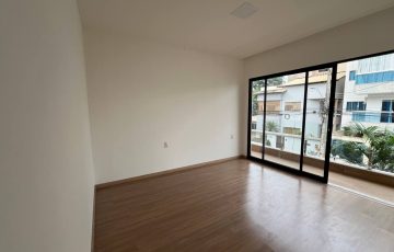 photo_5053553607214566323_y