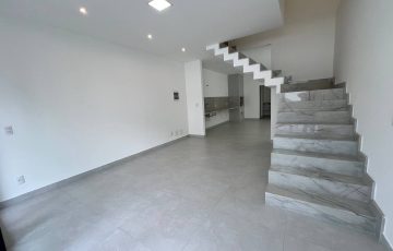 photo_5053553607214566325_y