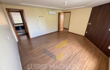 photo_5071442210426915931_w