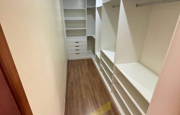 photo_5071442210426915933_w