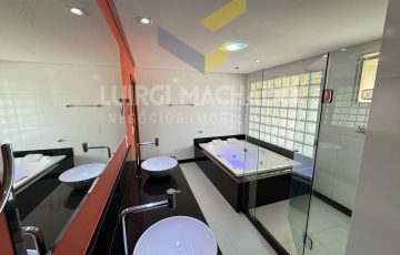 photo_5071442210426915934_w