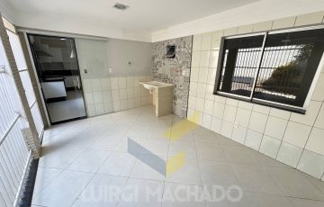 photo_5071442210426915956_w