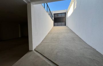 photo_5136569264847391668_y