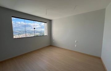 photo_5136569264847391685_y